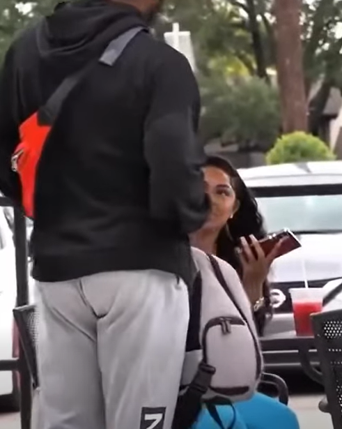 T2510022 Cucumber prank part2