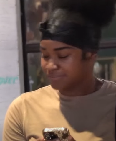 T2510028 Cucumber prank part2