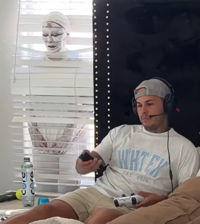 T2810002 Testing My Husband Observation Skills part2