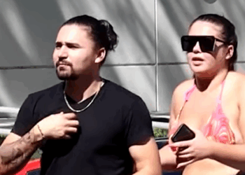 T2120013 Gold Digger Prank part2