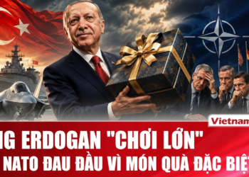 Lãnh đạo NATO đồng loạt sững sờ trước món quà “độc lạ” của ông Erdogan, đội cận vệ lập tức vào cuộc